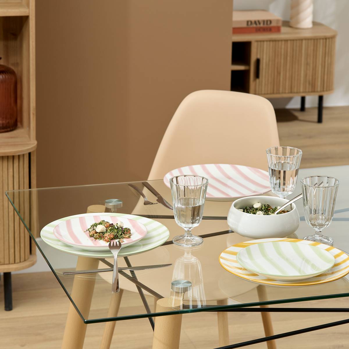 Lote de 6 platos de postre “Charlie”