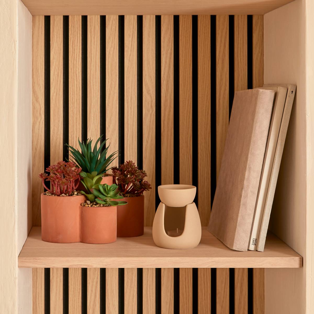 Plantas artificiales en maceta “Wonj”