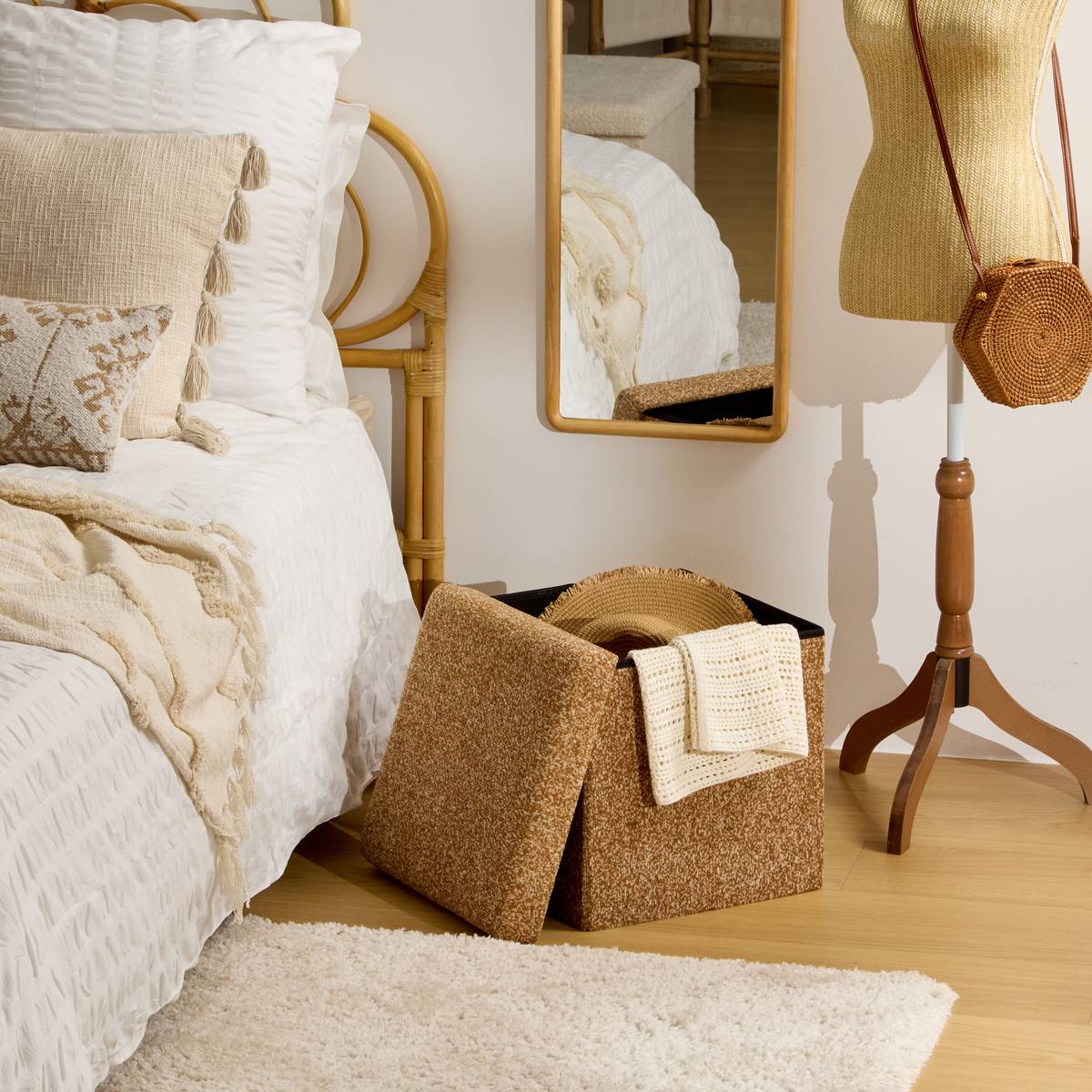 Puf plegable “Oxia”